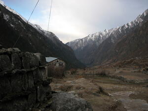 Approaching Langtang