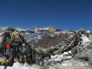 Top of Cho La Pass